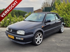 Volkswagen Golf Cabriolet - 1.8 | Karmann | Elek. Ramen | LM Velgen