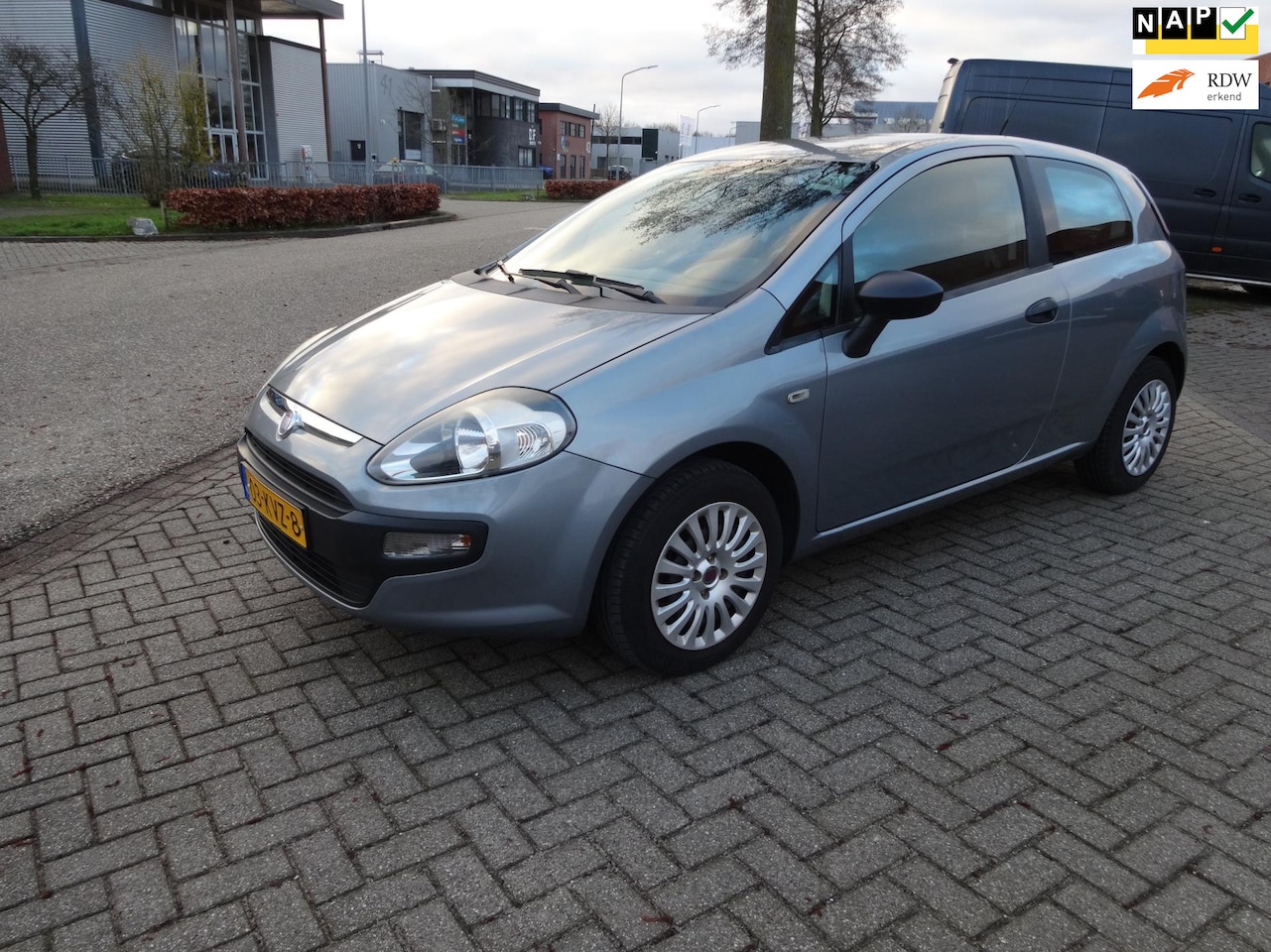 Fiat Punto Evo - 1.2 Active/Airco/APK 27-2-2026 - AutoWereld.nl