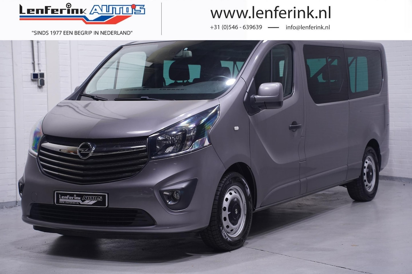 Opel Vivaro - 1.6 CDTi 125 pk L2 Airco, 9-Zits Navi, Camera, Cruise Control, PDC achter, Privacyglas - AutoWereld.nl