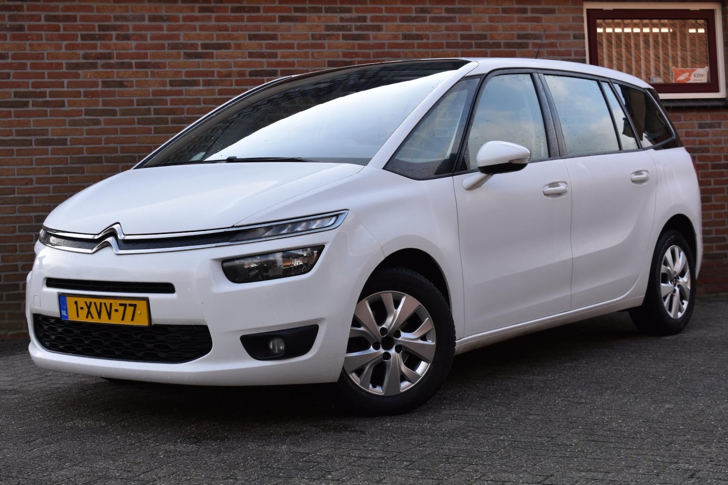 Citroën Grand C4 Picasso - 1.6 VTi Tendance '14 7 Persoons Clima Cruise - AutoWereld.nl