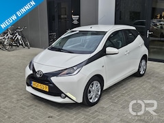 Toyota Aygo - 1.0 VVT-i x-sport Automaat Navi Camera LM