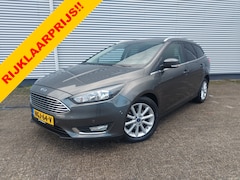 Ford Focus Wagon - 1.0 Titanium, airco, cruise, navigatie, stoel/stuurverwarming, parkeersensoren,