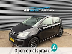 Volkswagen Up! - 1.0 BMT move up 5 DEURS/ BLUETOOTH/ LED VERL