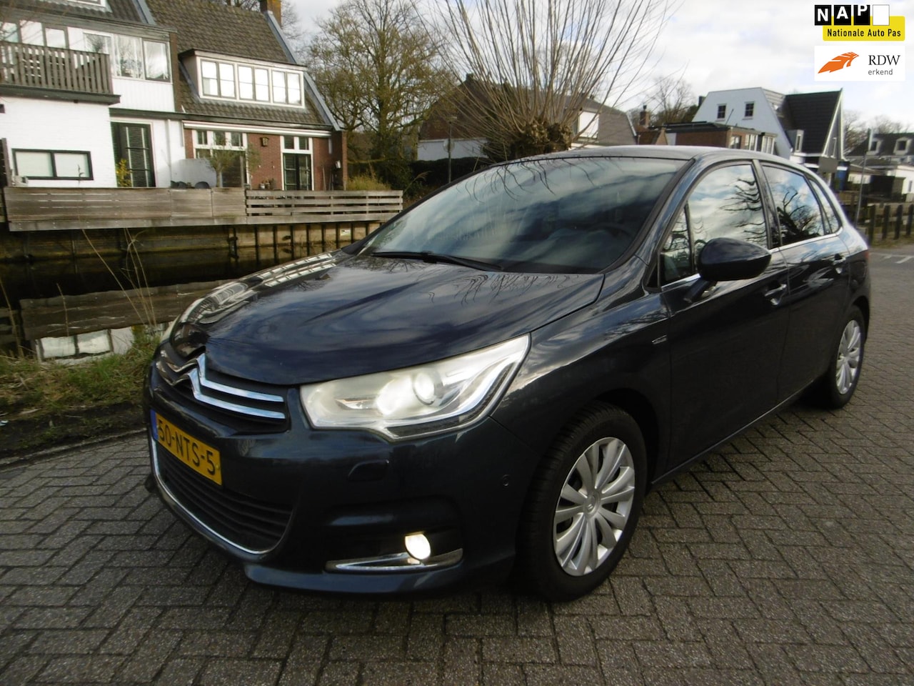 Citroën C4 - 1.6 VTi 5-deurs Excl. Xenon Navi Clima Cruise Trekhaak 1550kg. 120pk - AutoWereld.nl