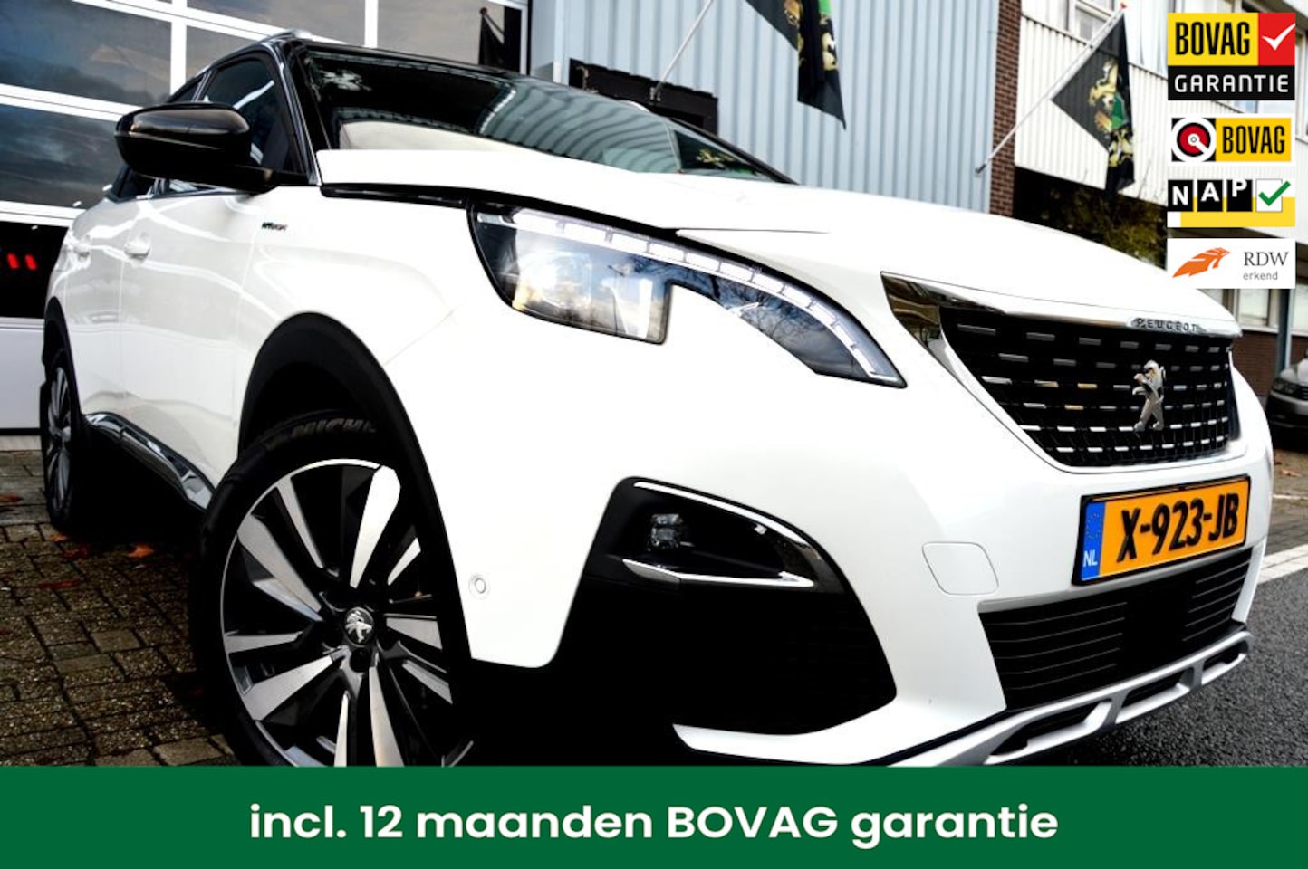 Peugeot 3008 - 1.6 HYbrid4 300 GT 300PK LMV-19/NAVI/LEER/360º - AutoWereld.nl