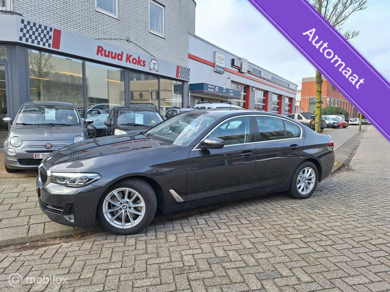 BMW 5-serie - 520i EXECUTIVE EDITION / Camera / Carplay / - AutoWereld.nl