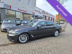 BMW 5-serie - 520i EXECUTIVE EDITION / Camera / Carplay /