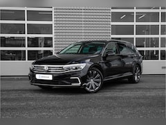 Volkswagen Passat Variant - 1.4 TSI PHEV GTE Business | Panorama Dak | Leder | Camera |