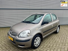 Toyota Yaris - 1.3 VVT-i Idols