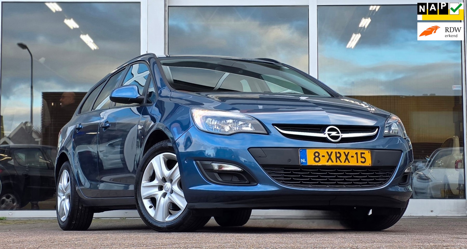 Opel Astra Sports Tourer - 1.7 CDTi Business + Trekhaak APK 04-04-2026 Garantie - AutoWereld.nl