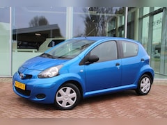 Toyota Aygo - 1.0-12V Now 5-drs Airco met nieuwe APK