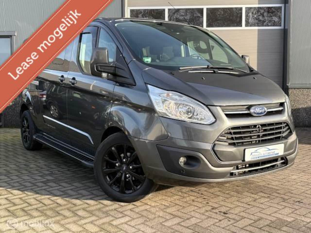 Ford Transit Custom - 320 2.0 TDCI L2H1 Automaat Dubbel cabine - AutoWereld.nl