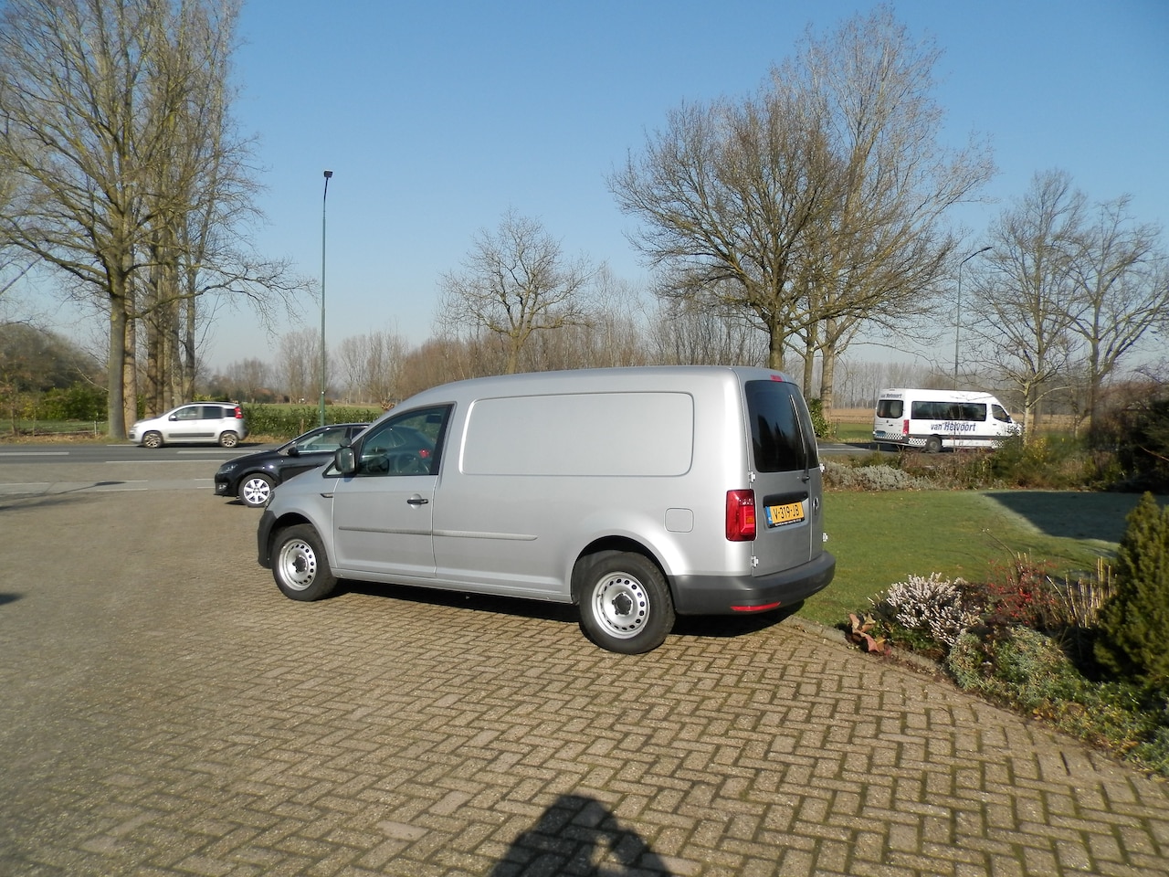 Volkswagen Caddy - 2.0 TDI L2H1 BMT Maxi Trendline airco - AutoWereld.nl