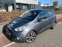 Hyundai i10 - 1.2i edition Cruise-Control Climate-Control Keyless go half-leder Multifunctioneel-Stuur