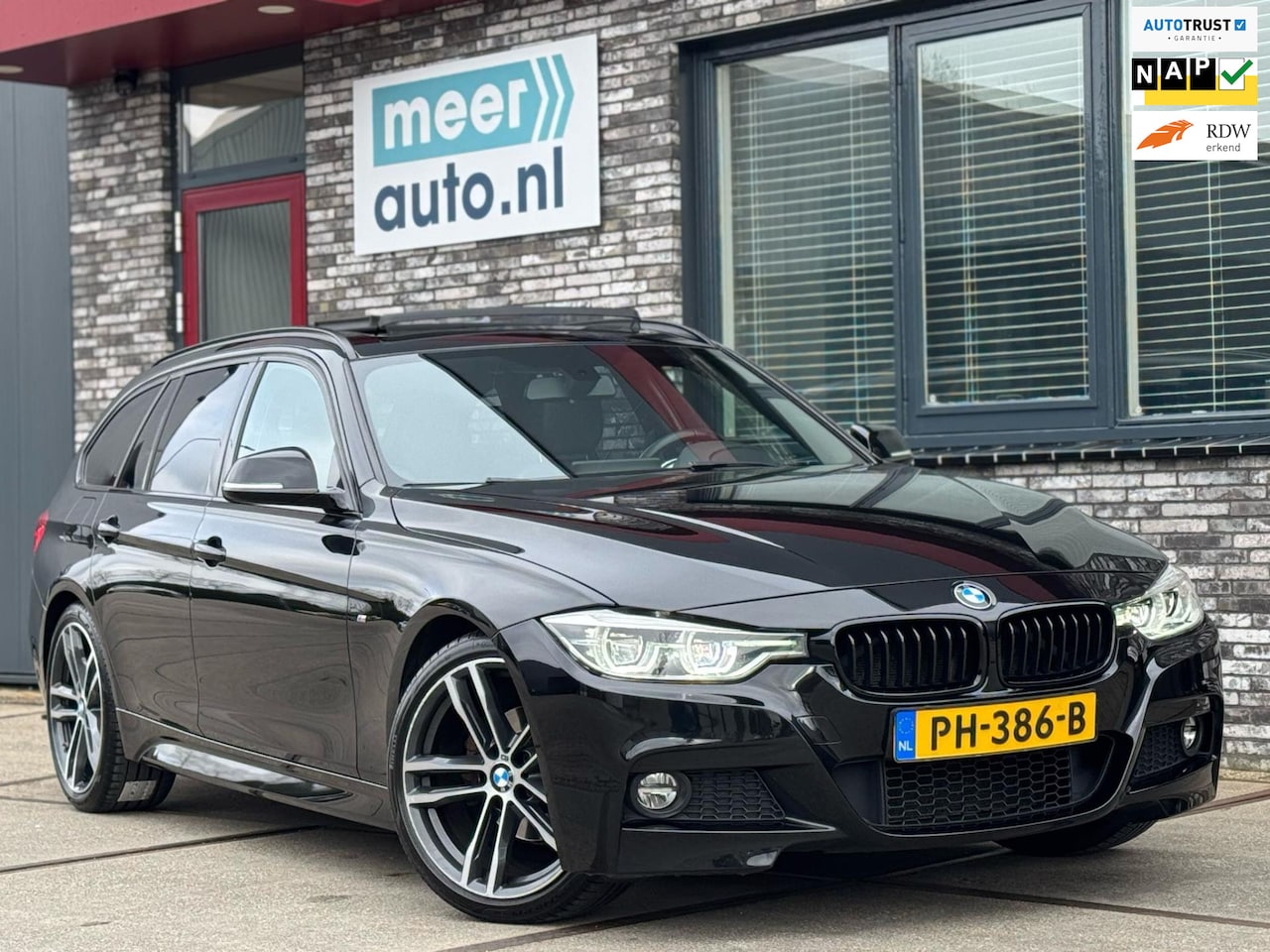 BMW 3-serie Touring - 320iA Edition High Exec. M-Sport PANO l 19INCH l ORG.NL l DEALER OND - AutoWereld.nl