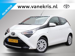 Toyota Aygo - 1.0 VVT-i X-Play Automaat, Airco, Apple Carplay / Android Auto, Bluetooth, Camera, Dealer