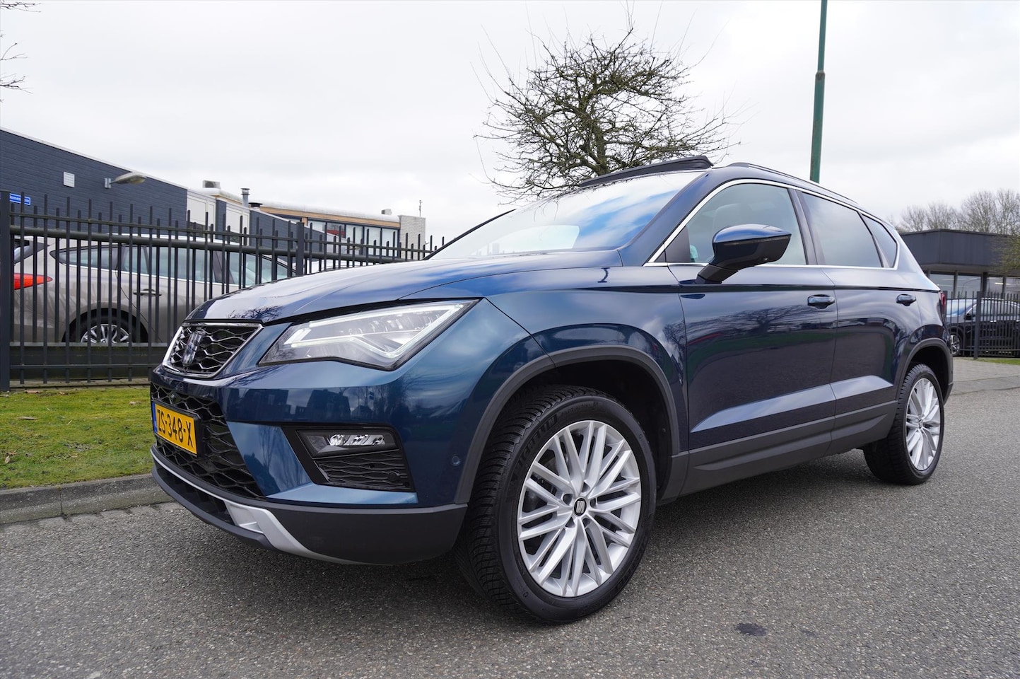 Seat Ateca - 1.5 EcoTSI 150pk Xcellence Business Panorama Dak Multi Media Apple Carplay - AutoWereld.nl