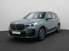 BMW iX1 - xDrive30 M Sportpakket | Innovation Pack | Launch Edition | Head-Up Display | Adaptief M O