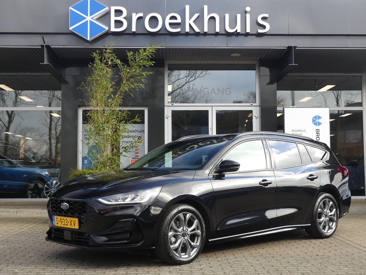 Ford Focus Wagon - 1.0 EcoBoost Hybrid 125PK ST Line | STOEL+STUUR+VOORRUITVERWARMING | NAVI | - AutoWereld.nl