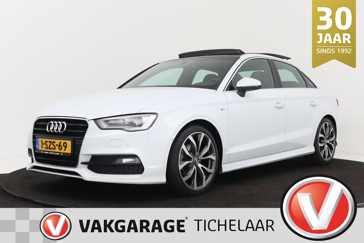 Audi A3 Limousine - 1.4 TFSI CoD Ambition Pro Line S-line | Panoramadak | Climate Control | Org NL - AutoWereld.nl