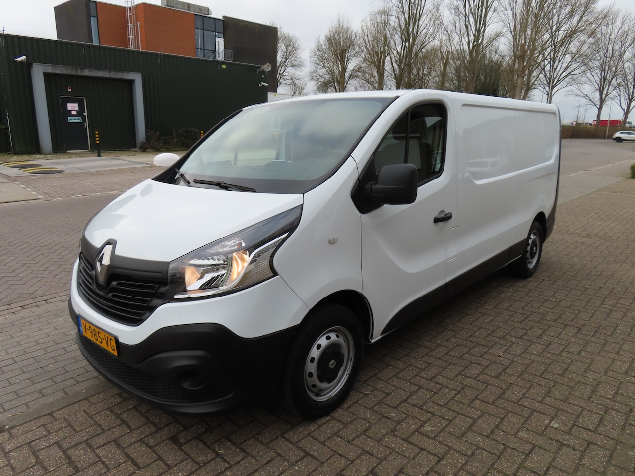 Renault Trafic - 1.6 dCi T29 L2H1 Comfort*Navi*Airco* - AutoWereld.nl