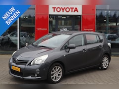 Toyota Verso - 1.8 VVT-I BUSINESS AUTOMAAT NAVI PANORAMADAK TREKHAAK CAMERA CLIMA