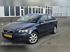 Volvo S40 - 1.8/Leer/Cruise/ParkeerSensoren