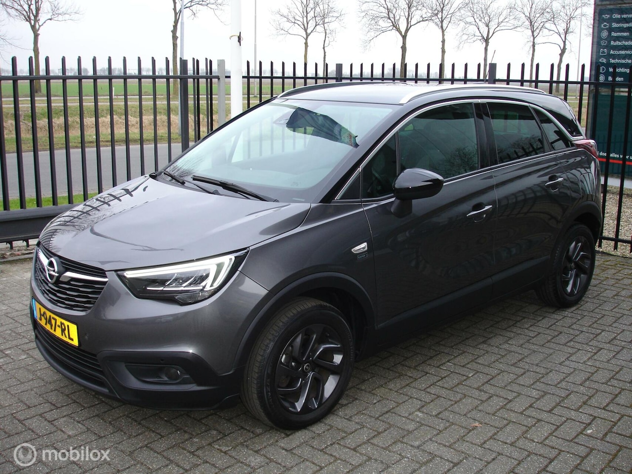 Opel Crossland X - 1.2 Turbo Edition 2020 1.2 Turbo Edition 2020,Camera,Navigatie,Climate control - AutoWereld.nl