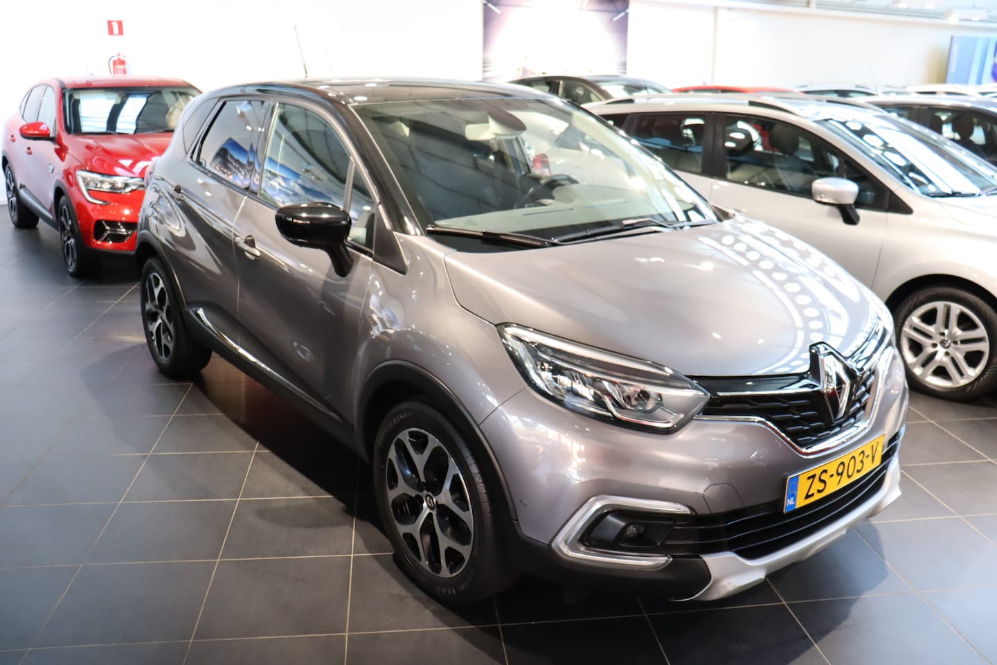 Renault Captur - TCe 150pk Autmaat Intens - AutoWereld.nl