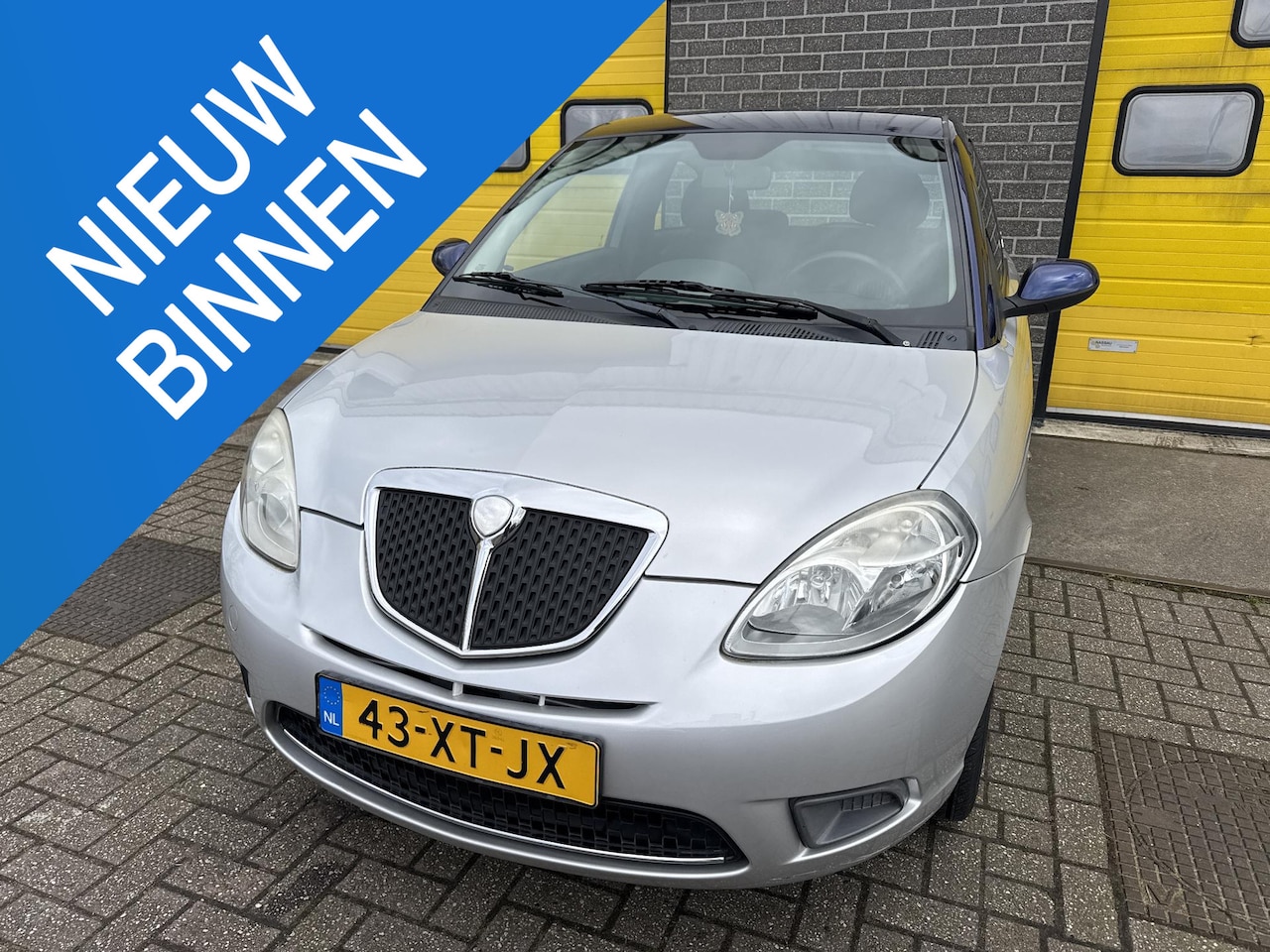 Lancia Y(psilon) - Ypsilon 1.2 Oro |Nieuwe APK|Airco|NAP|Boekjes - AutoWereld.nl