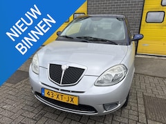 Lancia Y(psilon) - Ypsilon 1.2 Oro |Nieuwe APK|Airco|NAP|Boekjes