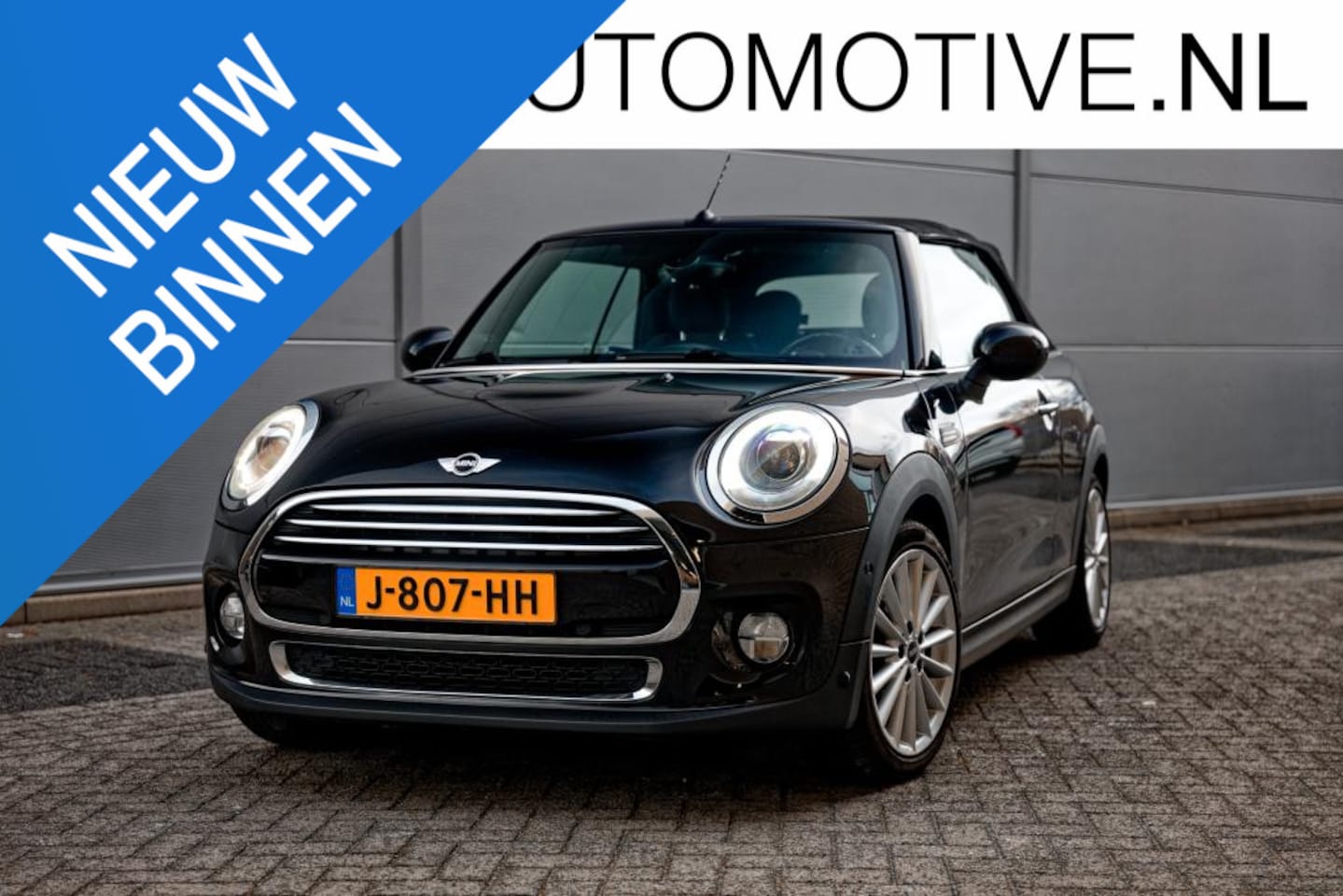 MINI Cabrio - Mini 1.5 Cooper Automaat H/K geluidsintallatie, 17" M velgen, Leer/Stof sportoelen - AutoWereld.nl