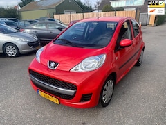 Peugeot 107 - 1.0-12V XR