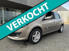 Renault Clio Estate - 1.2 TCE AIRCO BJ 11-2008 APK 02-26