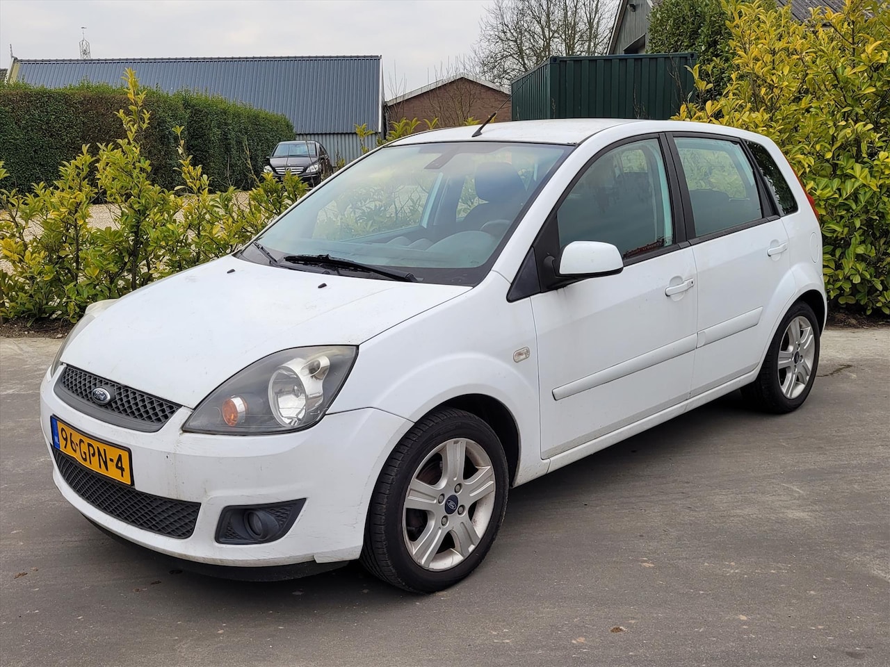 Ford Fiesta - 1.4 16V 5DRS Trend | Clima | PDC | LM | Lichtsensor - AutoWereld.nl