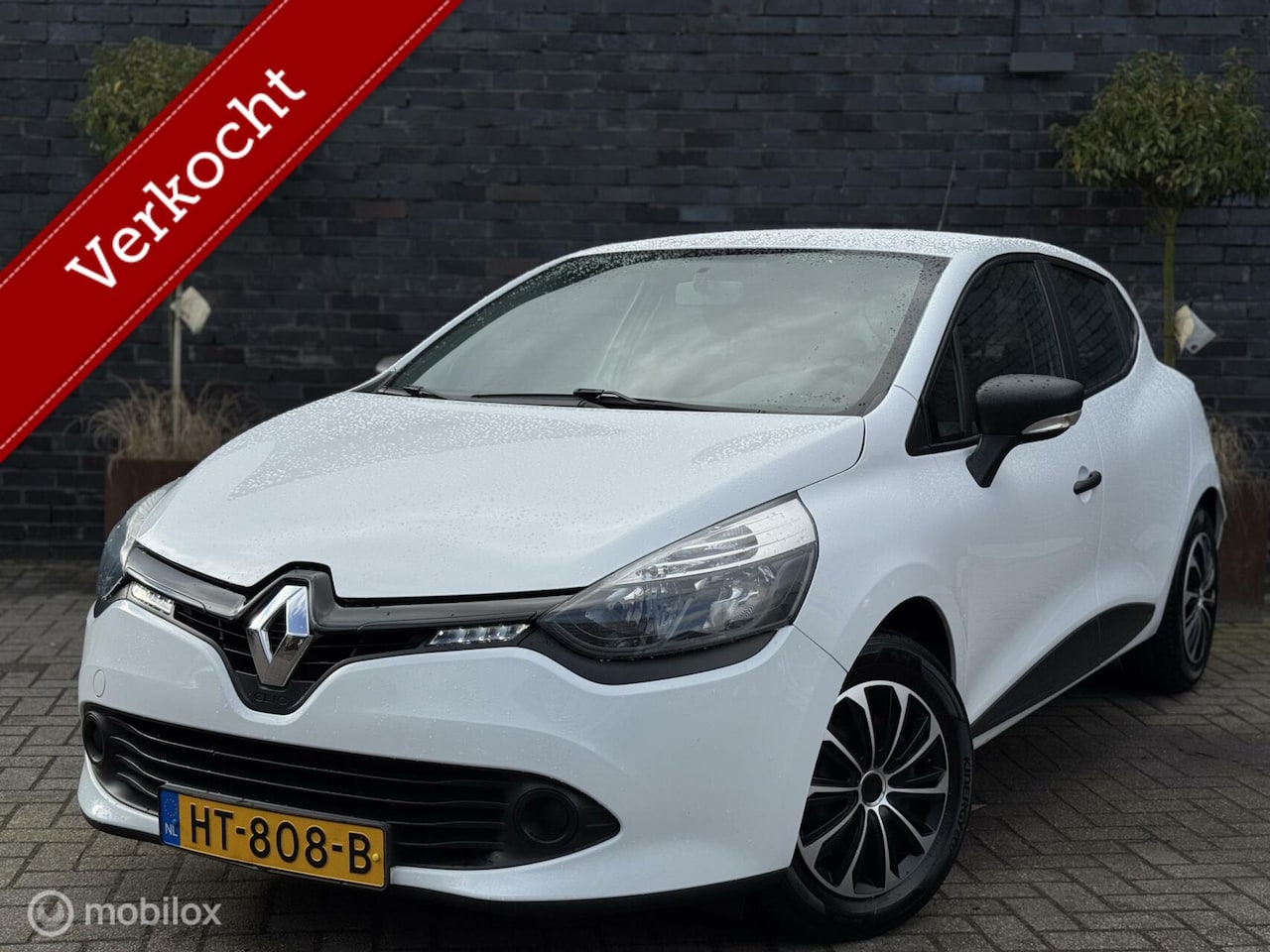 Renault Clio - 0.9 TCe Expression -AIRCO-CC- *INRUIL MOGELIJK* - AutoWereld.nl