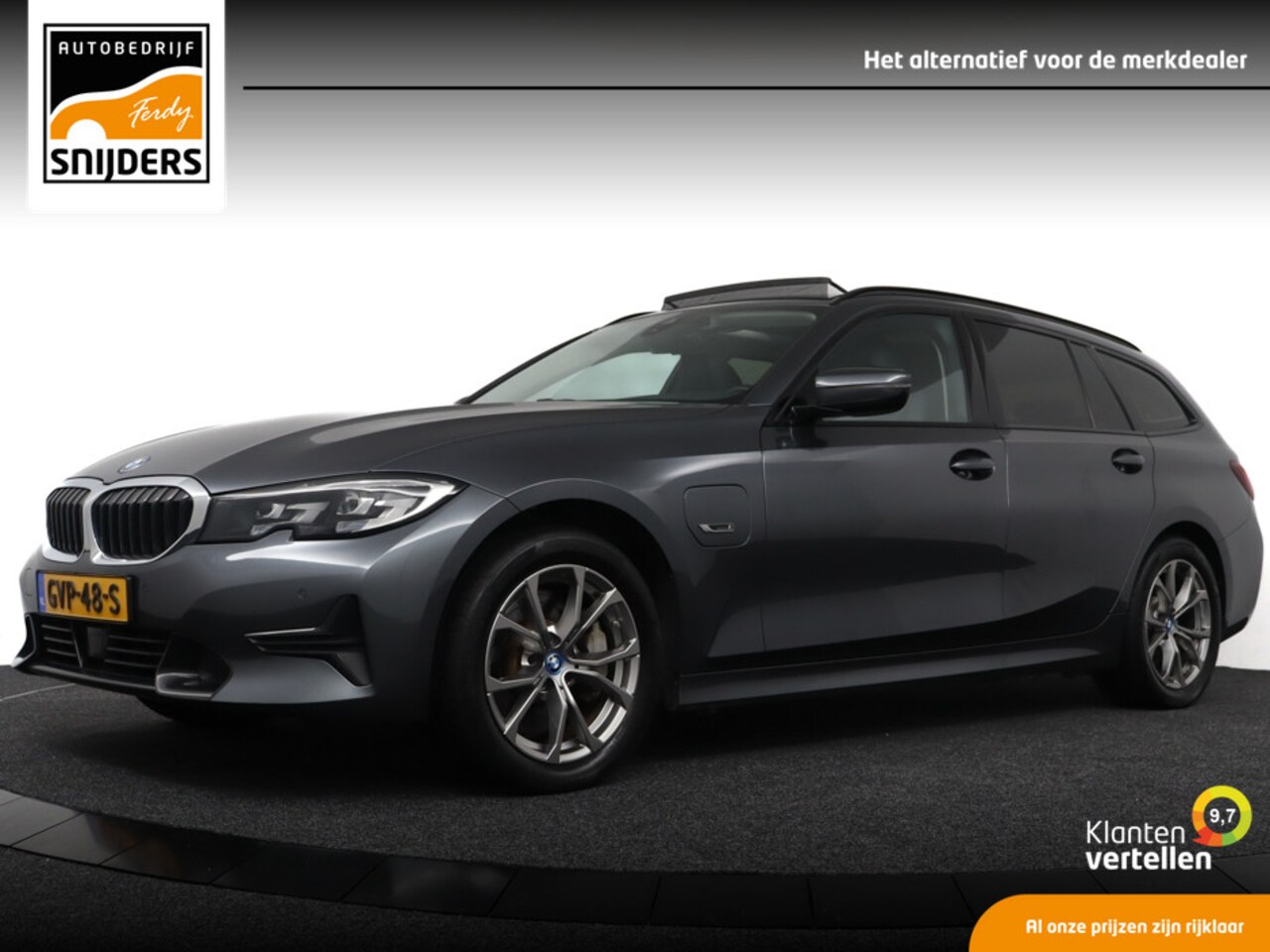 BMW 3-serie Touring - 330e Business Edition Plus Hybride (Comb. 297 PK) | Panorama | Head Up | LED+ | DAB+ | Lee - AutoWereld.nl