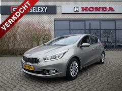 Kia Cee'd - Cee D 1.6 GDI 135 PK Plus Pack AUTOMAAT