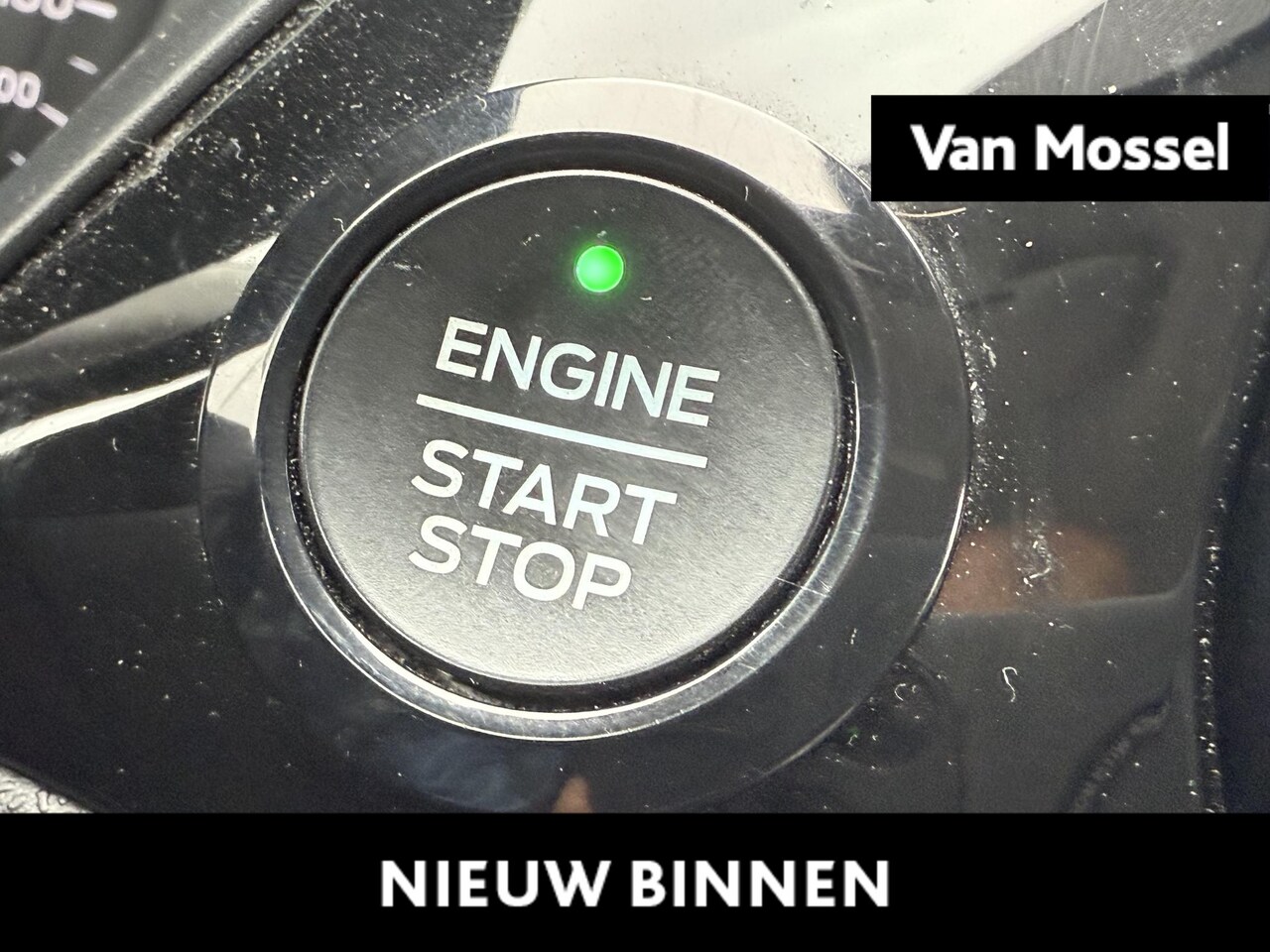 Ford Fiesta - 1.0 EcoBoost Titanium 100pk | Navigatie | B&O | Trekhaak | Adaptieve Cruize controle - AutoWereld.nl