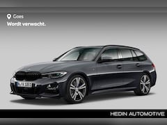 BMW 3-serie Touring - 320i High Executive Edition | Laserlicht | Head-Up Display | Comfort Access | Glazen panor