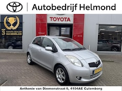 Toyota Yaris - 1.3 VVTi Sol MMT Automaat