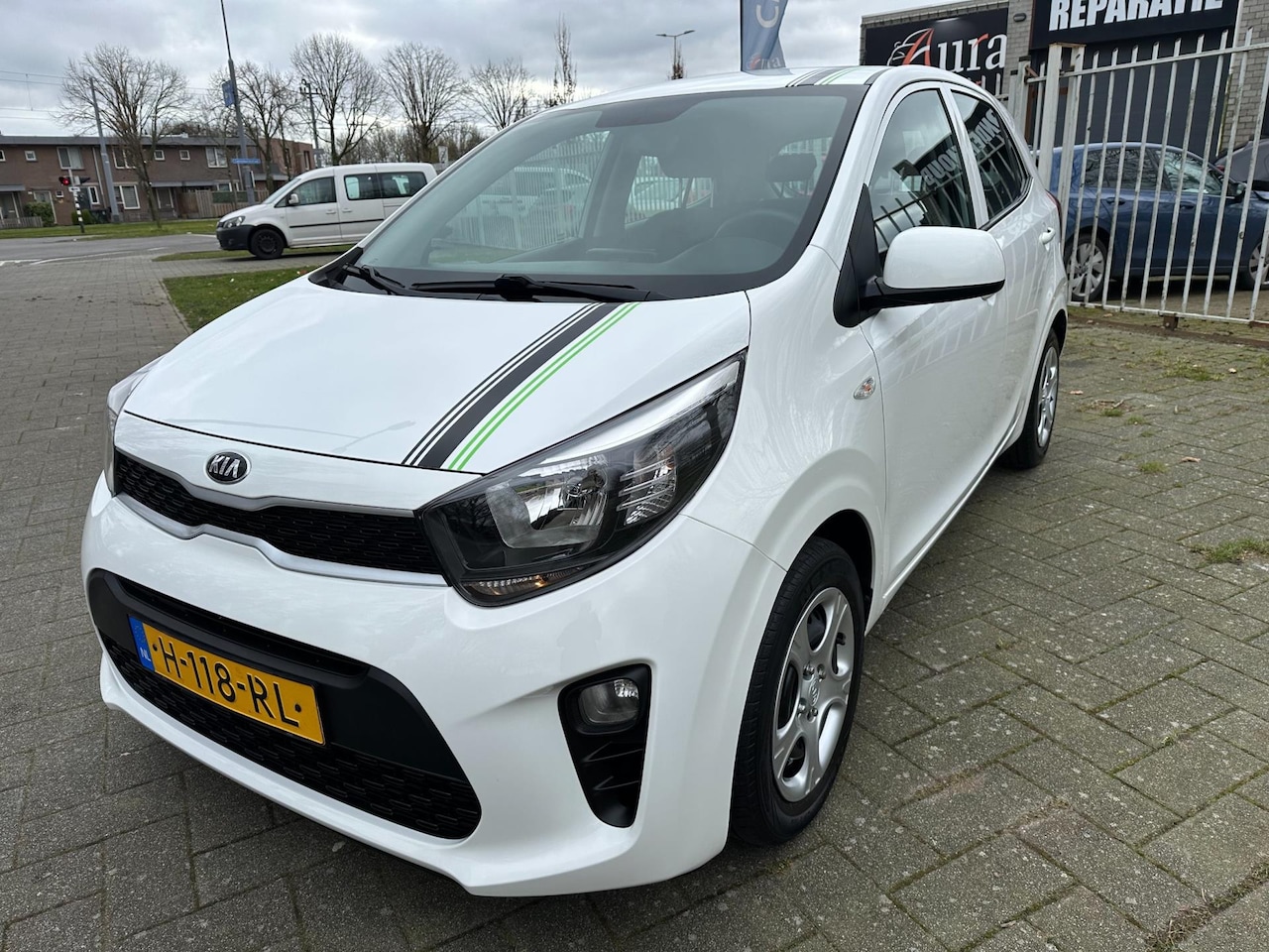 Kia Picanto - 1.0 CVVT ComfortLine 1.0 CVVT ComfortLine - AutoWereld.nl