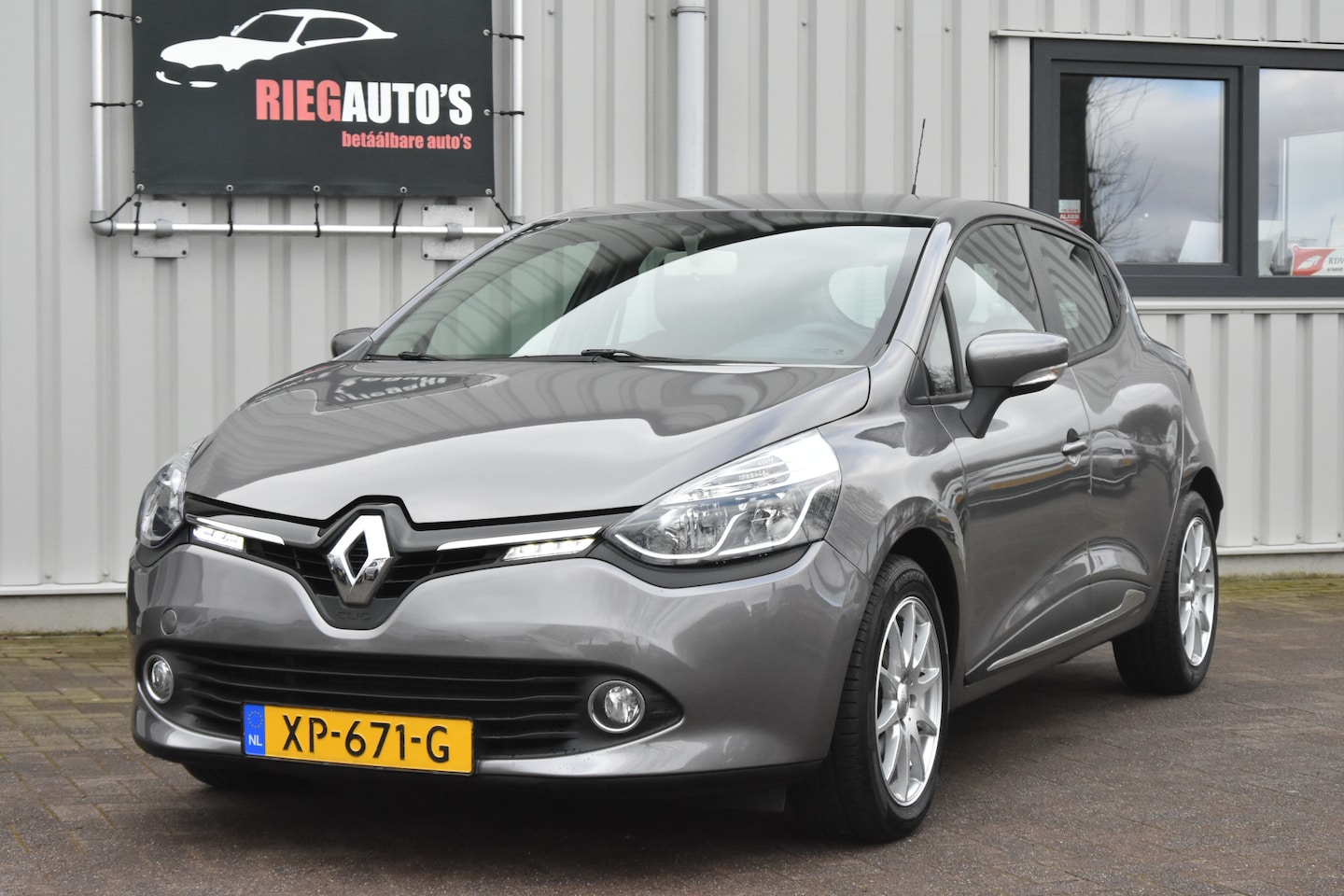 Renault Clio - 0.9 TCe ECO Collection - AutoWereld.nl