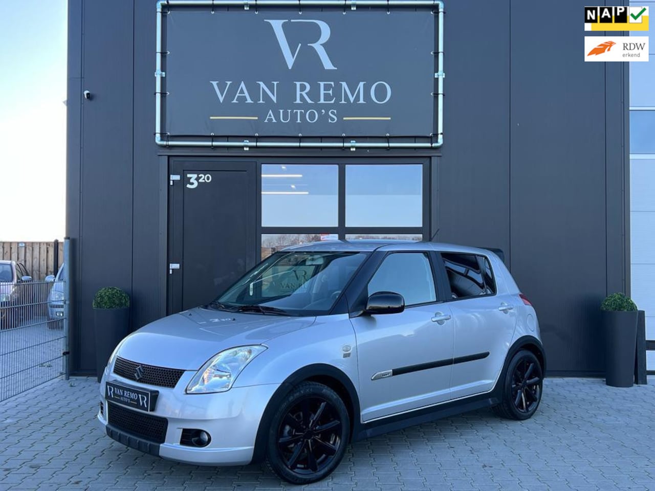 Suzuki Swift - 1.3 GT Pakket|Airco|Bc|5drs|Orig NL|Nap|Nwe Apk! - AutoWereld.nl