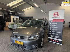 Volkswagen Touran - 1.6 TDI Highline BlueMotion