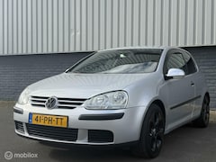 Volkswagen Golf - 1.6FSI Sportline|Airco|Cruise|APK Dealer Ond