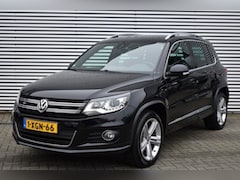 Volkswagen Tiguan - 1.4 TSI R-LINE EDITION / NL AUTO / P.DAK / WEGKLAP TREKH. / 18 L