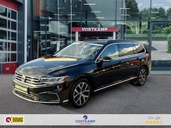 Volkswagen Passat Variant - 1.4 TSI DSG GTE CAMERA/NAVI/ACC/STOELVERW