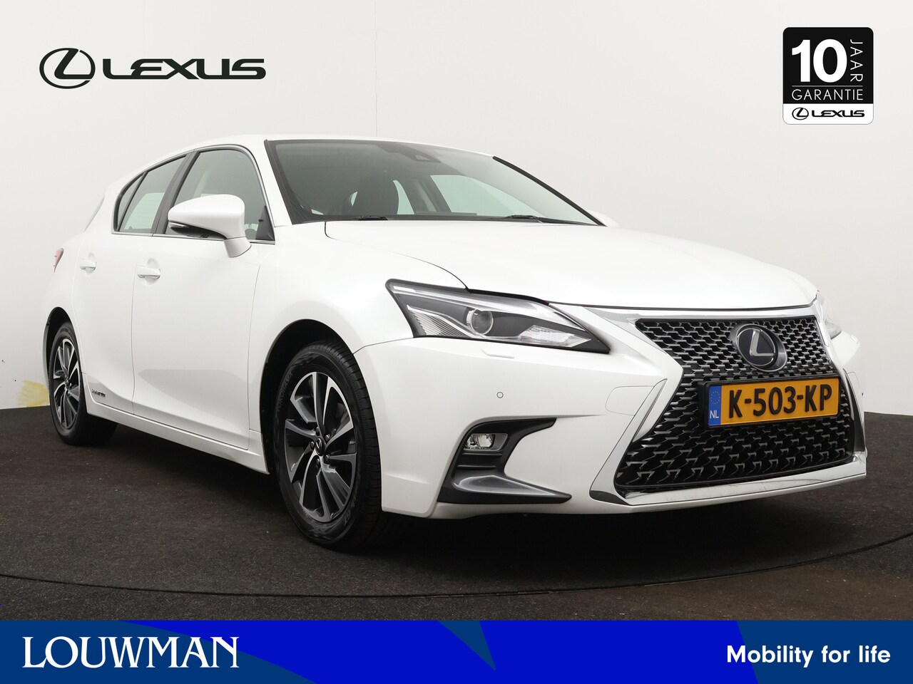 Lexus CT 200h - Ultimate Edition | Premium Navigatie | Safety System+ | Park Assist | Climate Control | Ad - AutoWereld.nl