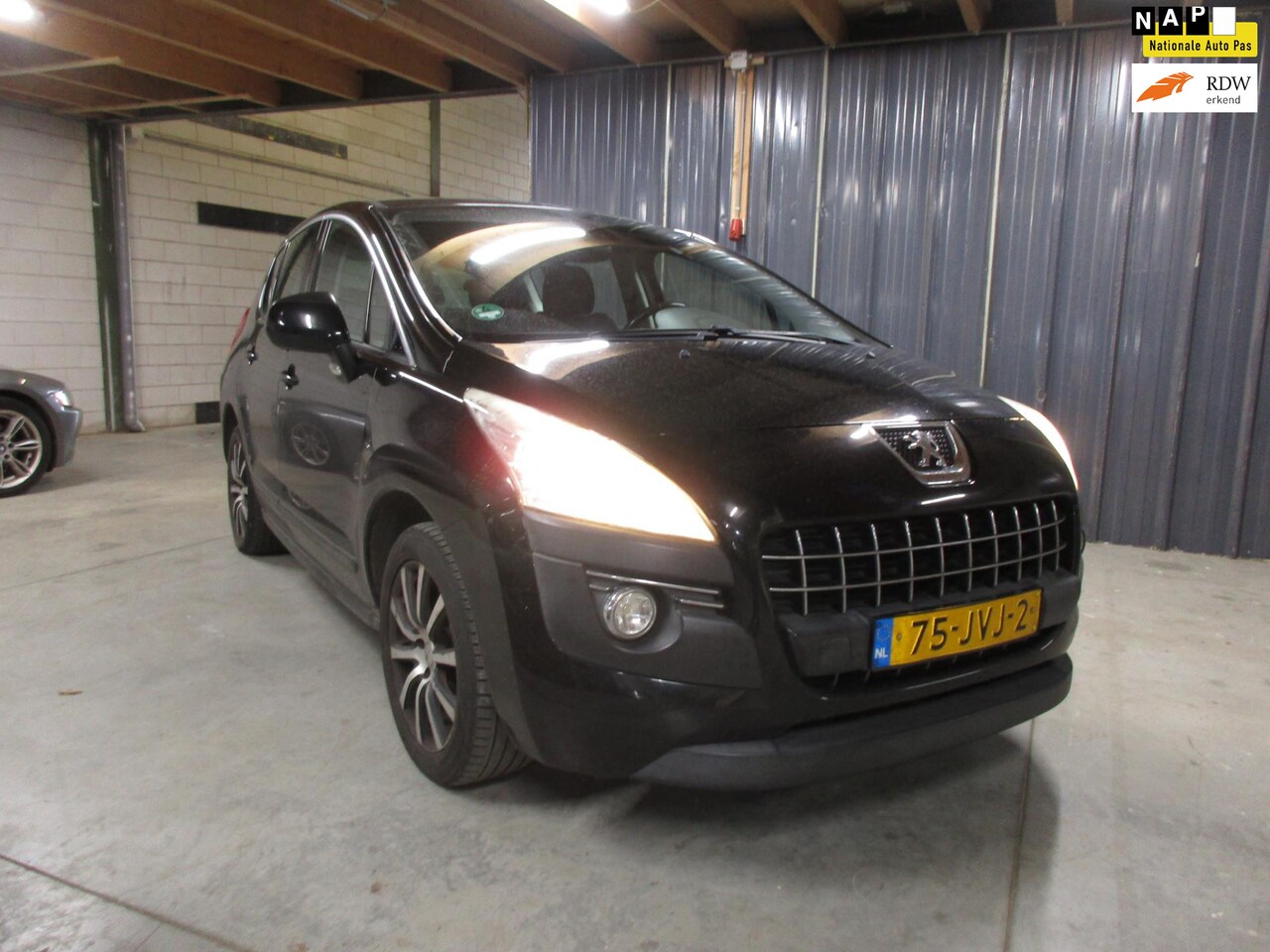 Peugeot 3008 - 1.6 VTi ST 1.6 VTi ST., airco, trekhaak ,cruise control - AutoWereld.nl